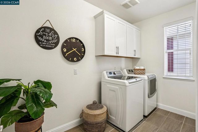 15 Hazel Tree Ridge, Orinda, CA 94563