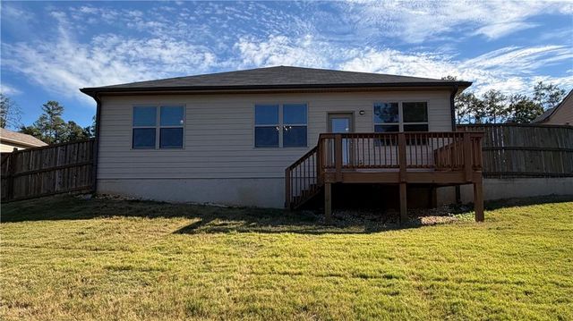 8130 Highland Drive SW, Covington, GA 30014