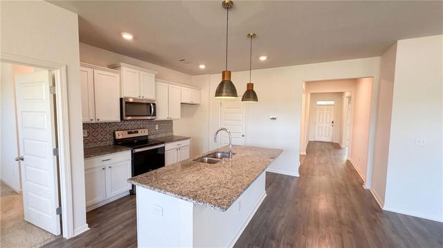 8130 Highland Drive SW, Covington, GA 30014