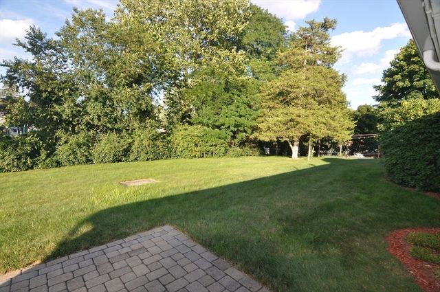 4 Blackstone St, Peabody, MA 01960