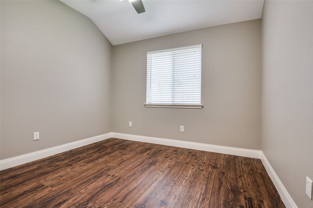 3268 Yeltes, Grand Prairie, TX 75054