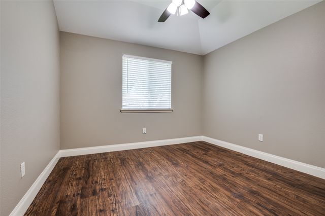3268 Yeltes, Grand Prairie, TX 75054
