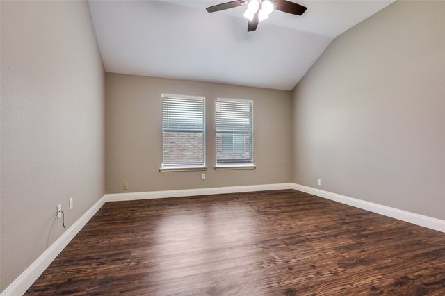 3268 Yeltes, Grand Prairie, TX 75054