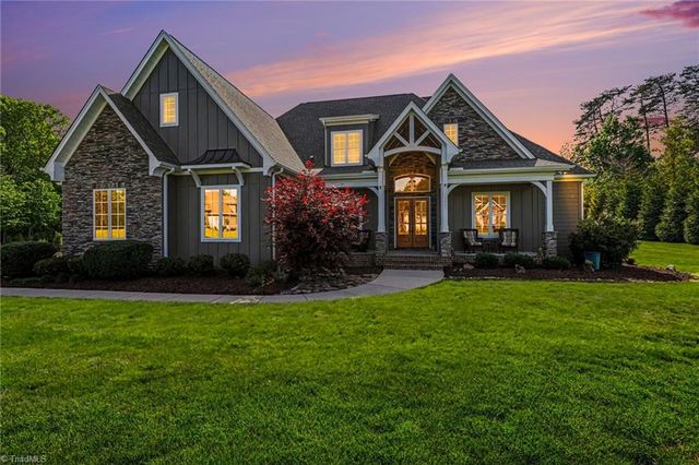 7811 Neugent Drive, Stokesdale, NC 27357