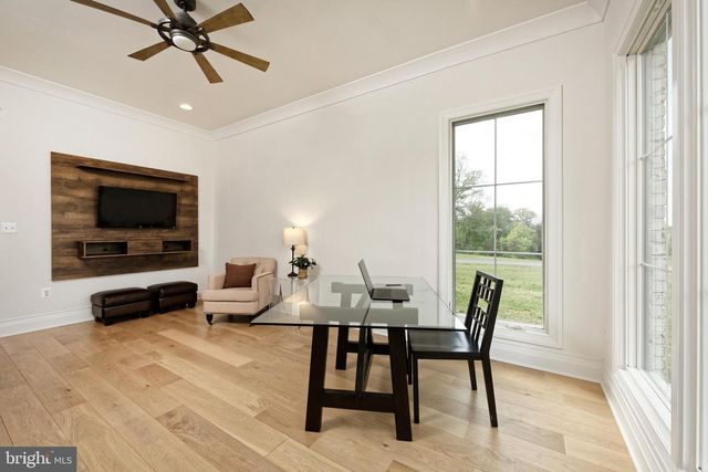 23084 AFFIRMED PARK CT, Middleburg, VA 20117
