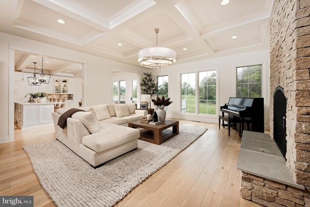 23084 AFFIRMED PARK CT, Middleburg, VA 20117