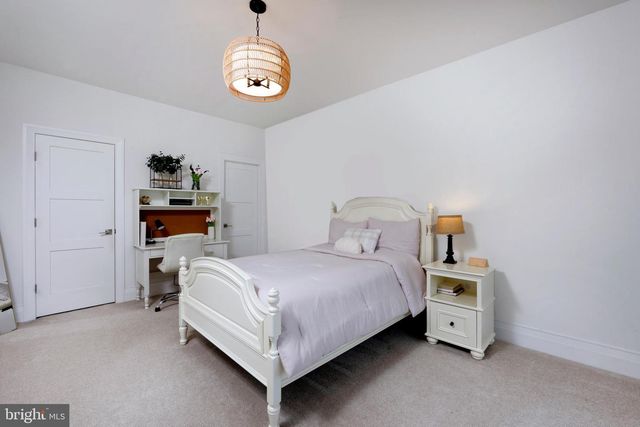 23084 AFFIRMED PARK CT, Middleburg, VA 20117
