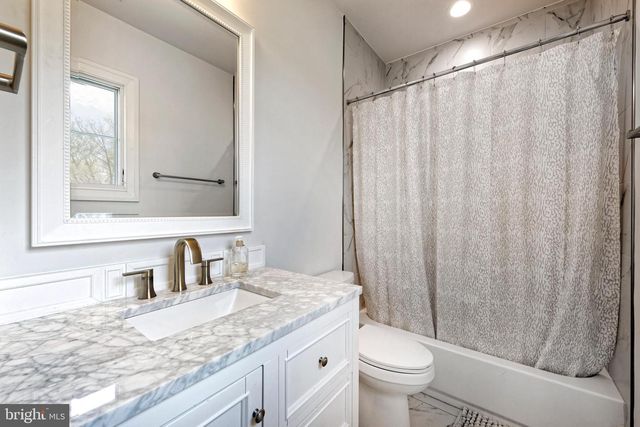 23084 AFFIRMED PARK CT, Middleburg, VA 20117