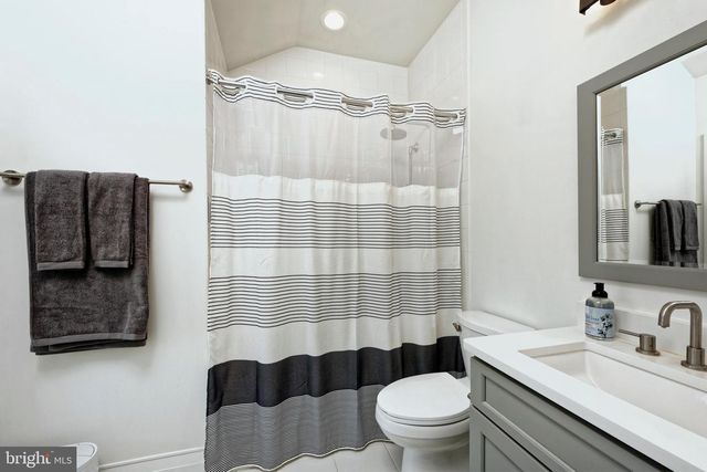 23084 AFFIRMED PARK CT, Middleburg, VA 20117