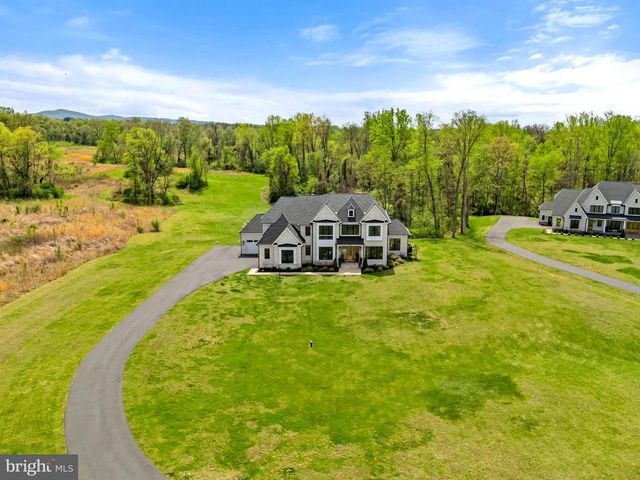 23084 AFFIRMED PARK CT, Middleburg, VA 20117