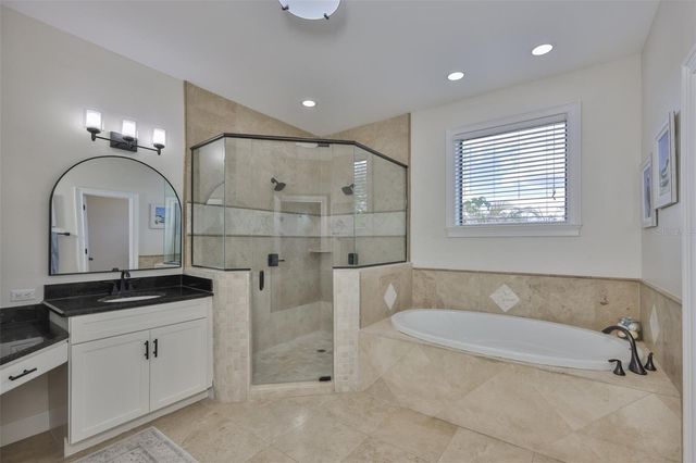 3609 W SAN LUIS STREET, Tampa, FL 33629