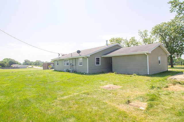 1303 SMILEY LN, Columbia, MO 65202