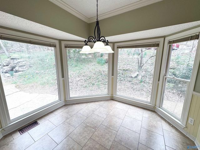 1319 Chesterfield Road SE, Huntsville, AL 35803