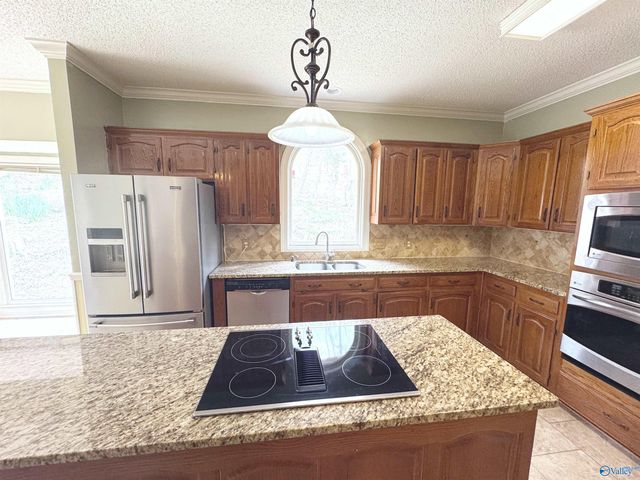 1319 Chesterfield Road SE, Huntsville, AL 35803