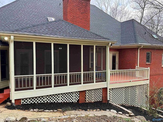 1319 Chesterfield Road SE, Huntsville, AL 35803