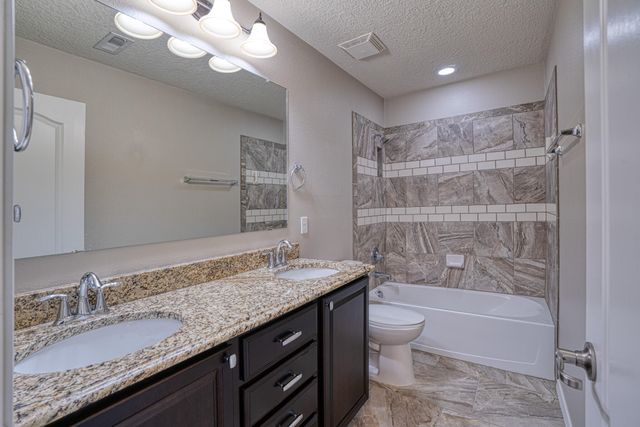 2340 Penn Avenue SE, Albuquerque, NM 87106