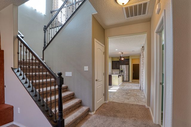 2340 Penn Avenue SE, Albuquerque, NM 87106