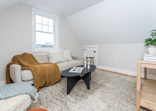 87 Hardy Pond Road, Waltham, MA 02452