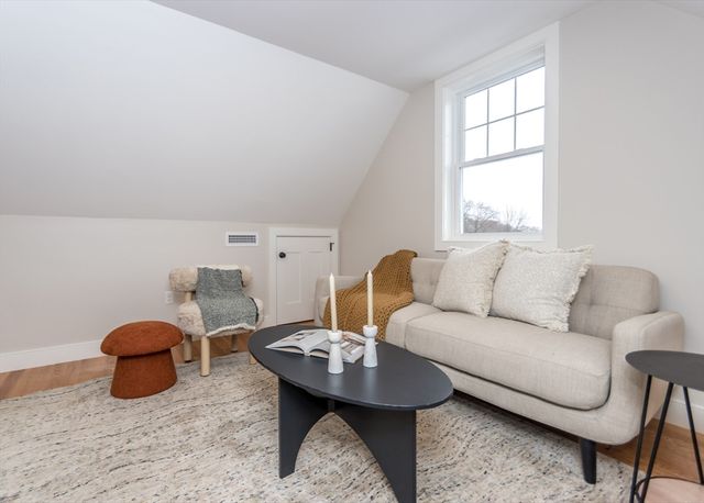 87 Hardy Pond Road, Waltham, MA 02452