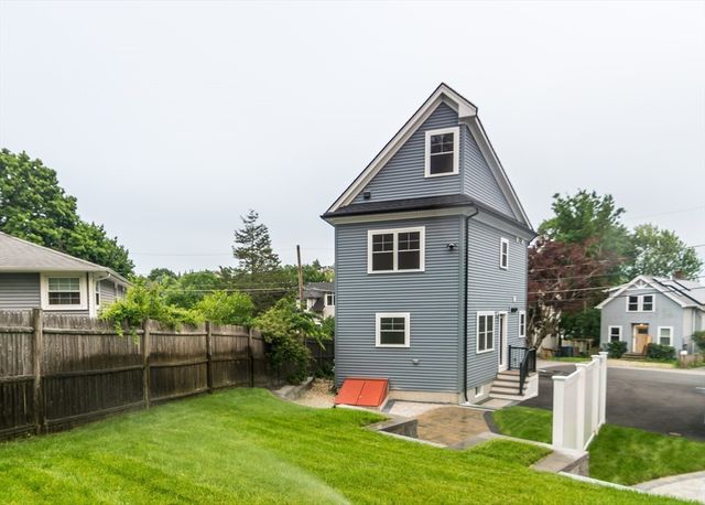87 Hardy Pond Road, Waltham, MA 02452