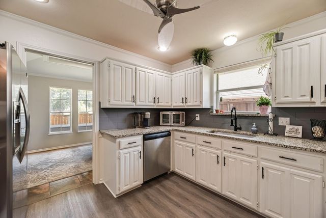 419 N Winding Oaks Drive, Wylie, TX 75098