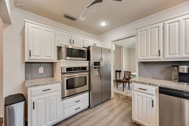 419 N Winding Oaks Drive, Wylie, TX 75098