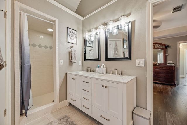 419 N Winding Oaks Drive, Wylie, TX 75098