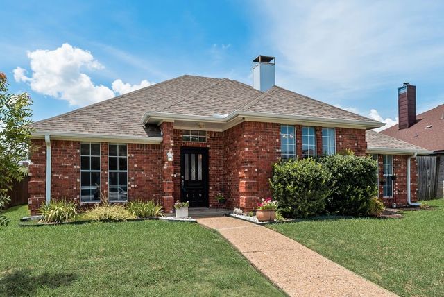 419 N Winding Oaks Drive, Wylie, TX 75098