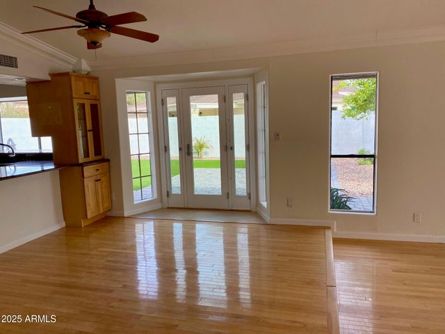 7621 E VIA DE LINDO Street, Scottsdale, AZ 85258