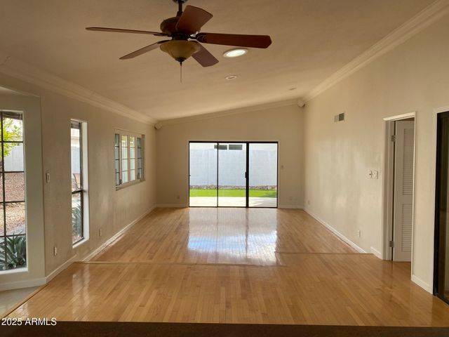 7621 E VIA DE LINDO Street, Scottsdale, AZ 85258