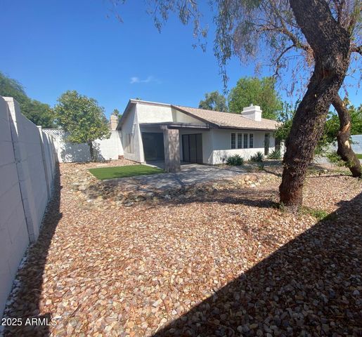 7621 E VIA DE LINDO Street, Scottsdale, AZ 85258