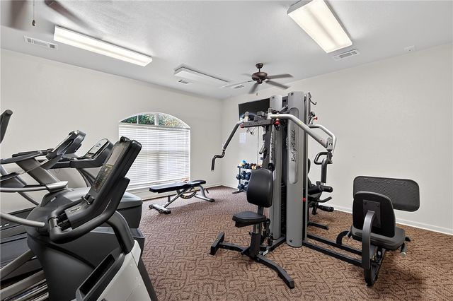 3209 SW Stoneway Avenue, Bentonville, AR 72713