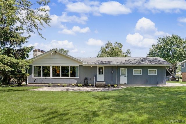 249 West Maplemere Road, Amherst, NY 14221
