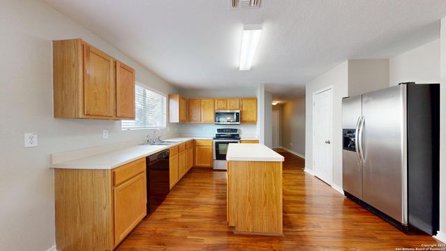 9515 BOATMAN PIER, Converse, TX 78109