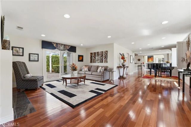 11082 Meads, Orange, CA 92869