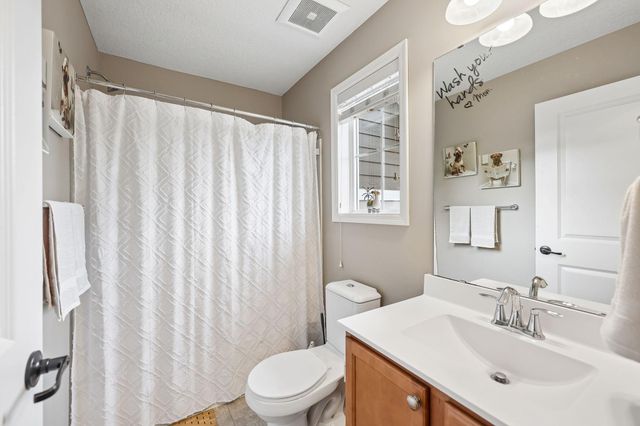 3247 Red Oak Trail, Medina, MN 55340