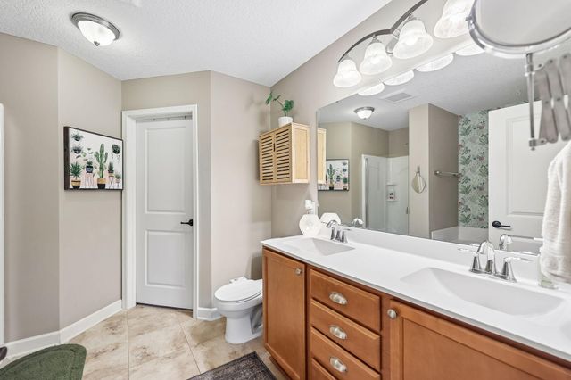 3247 Red Oak Trail, Medina, MN 55340