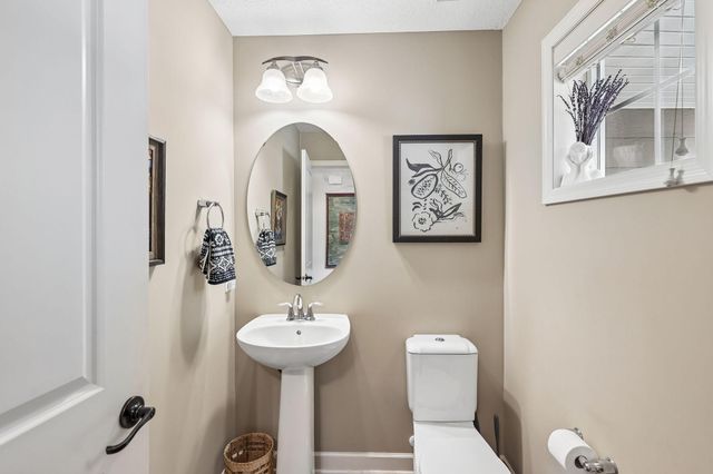 3247 Red Oak Trail, Medina, MN 55340