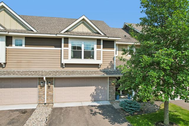 3247 Red Oak Trail, Medina, MN 55340