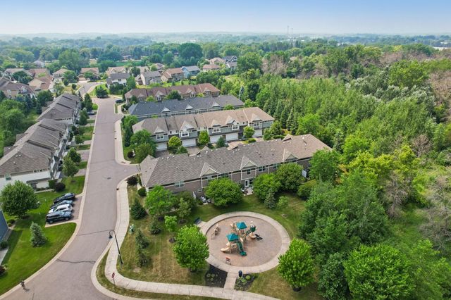 3247 Red Oak Trail, Medina, MN 55340