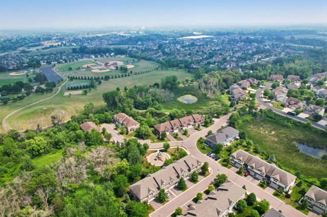 3247 Red Oak Trail, Medina, MN 55340