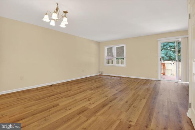 14643 STONE RANGE DR, Centreville, VA 20120
