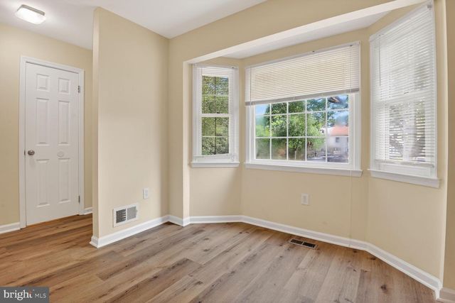 14643 STONE RANGE DR, Centreville, VA 20120