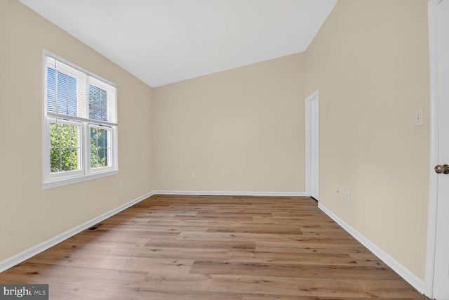 14643 STONE RANGE DR, Centreville, VA 20120