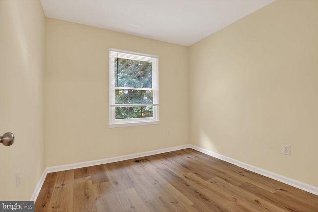 14643 STONE RANGE DR, Centreville, VA 20120