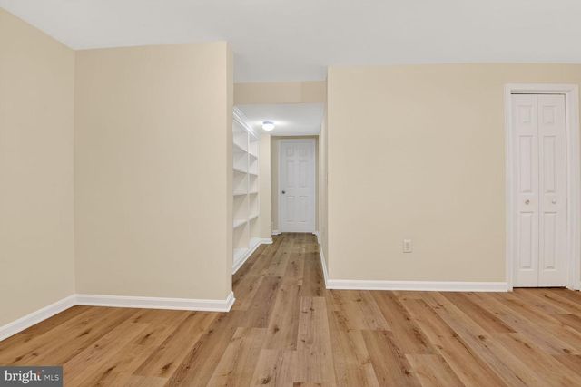 14643 STONE RANGE DR, Centreville, VA 20120