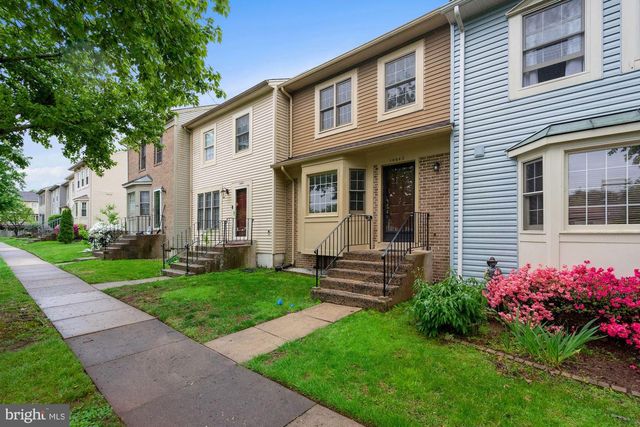 14643 STONE RANGE DR, Centreville, VA 20120