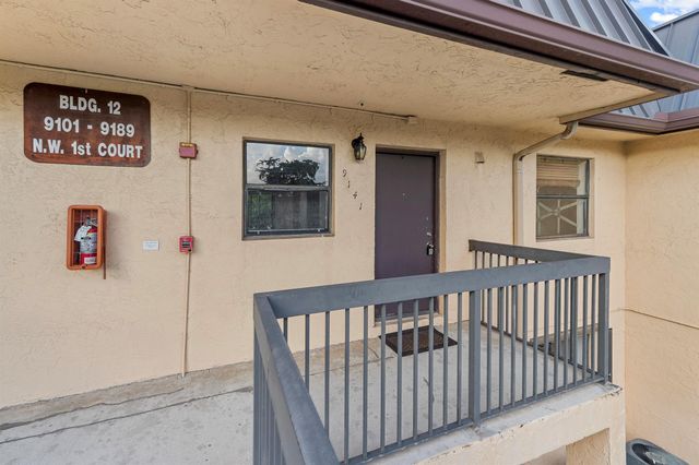9141 NW 1st Court 204, Pembroke Pines, FL 33024
