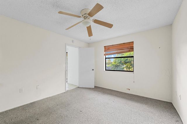 9141 NW 1st Court 204, Pembroke Pines, FL 33024