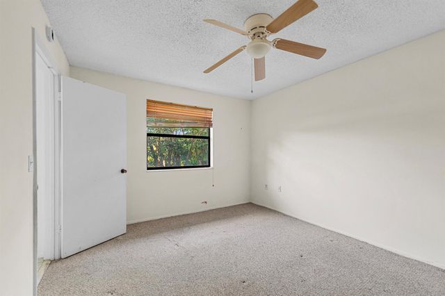 9141 NW 1st Court 204, Pembroke Pines, FL 33024